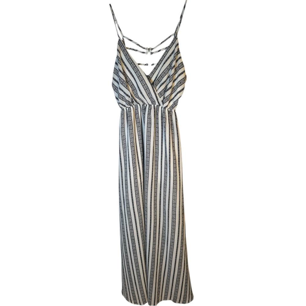 Windsor Black and White Sleeveless Wrap Maxi Dress - Picture 6 of 10
